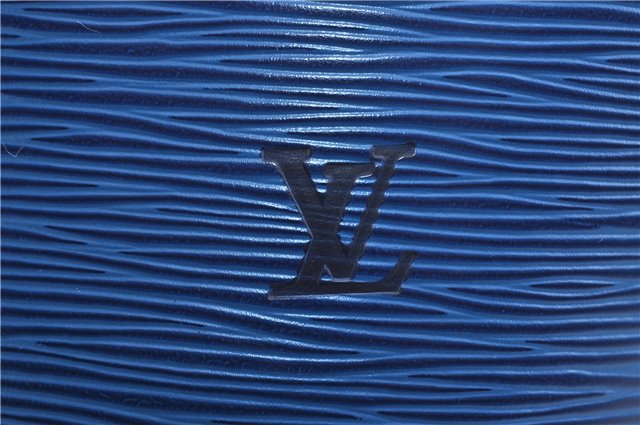 Authentic Louis Vuitton Epi Cluny Shoulder Bag Blue M52255 LV 9494C