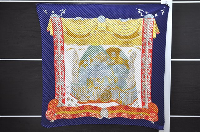 Authentic HERMES Pleats Scarf 