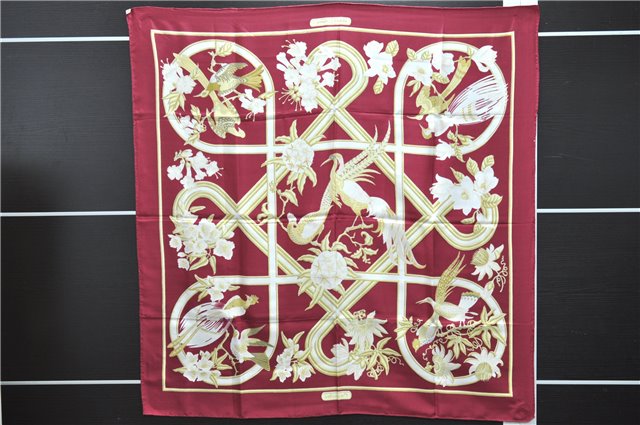 Authentic HERMES Carre 90 Scarf 