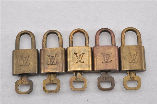 Authentic Louis Vuitton Padlock & Keys 10Set LV 9577F