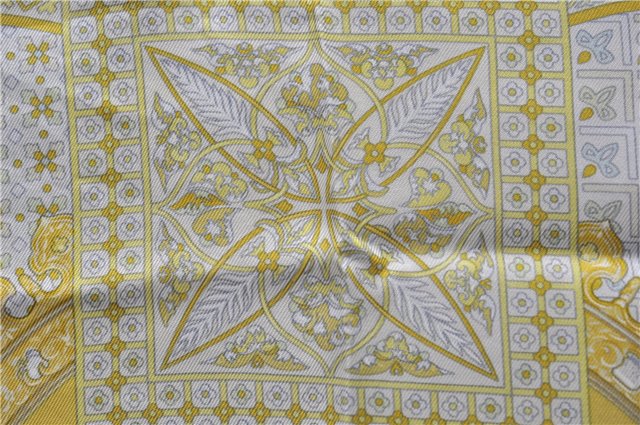 HERMES Petit Carre 40 Scarf Handkerchief 