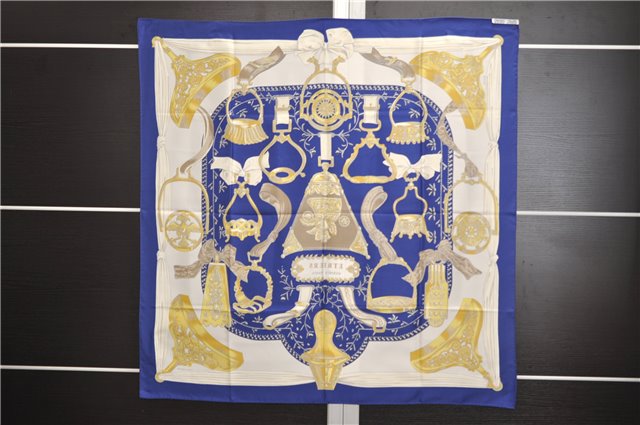 Authentic HERMES Carre 90 Scarf 