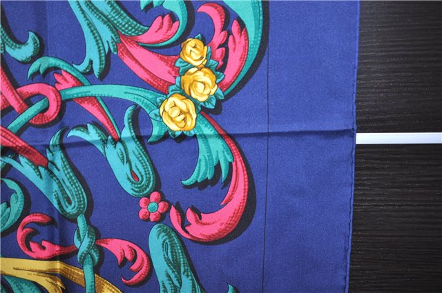 Authentic HERMES Carre 90 Scarf 