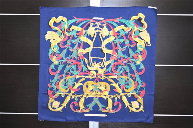 Authentic HERMES Carre 90 Scarf 