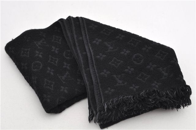 Authentic Louis Vuitton Echarpe Monogram Classic Muffler Wool M70520 Black 9599E