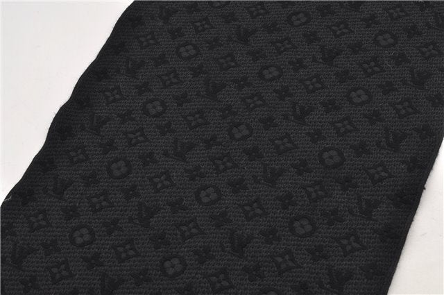 Authentic Louis Vuitton Echarpe Monogram Classic Muffler Wool M70520 Black 9599E