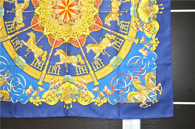 Authentic HERMES Carre 90 Scarf 