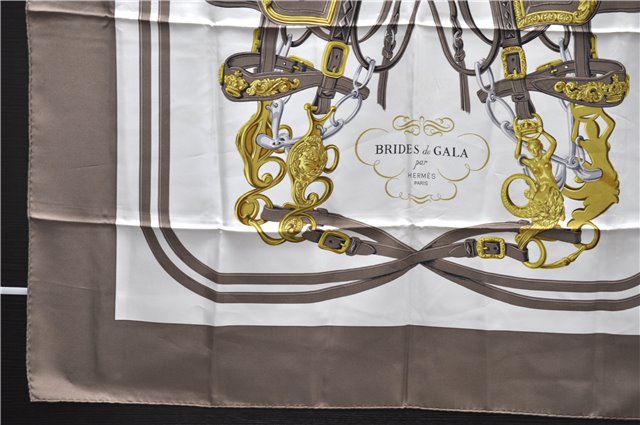 Authentic HERMES Carre 90 Scarf 