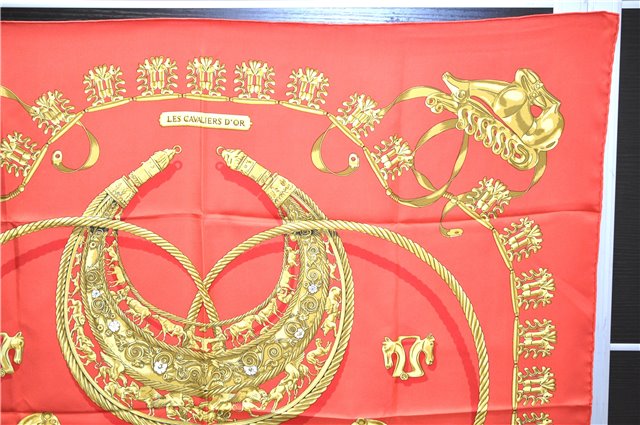 Authentic HERMES Carre 90 Scarf 