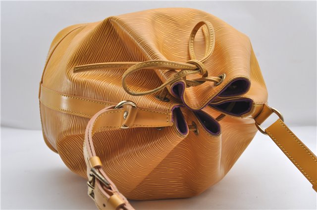 Authentic Louis Vuitton Epi Noe Shoulder Bag Yellow M44009 LV 9716D