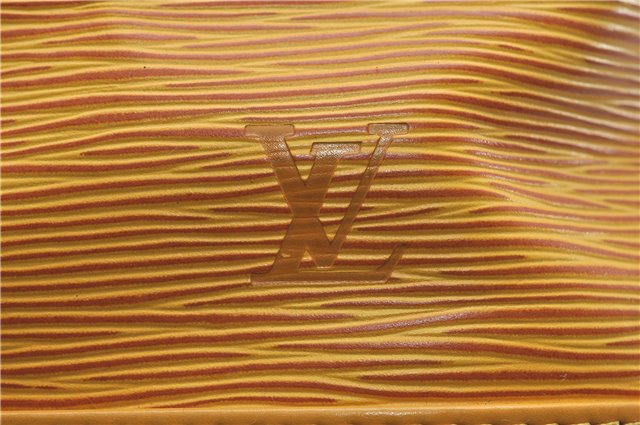 Authentic Louis Vuitton Epi Noe Shoulder Bag Yellow M44009 LV 9716D