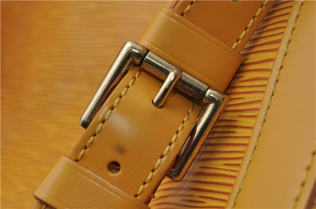 Authentic Louis Vuitton Epi Noe Shoulder Bag Yellow M44009 LV 9716D