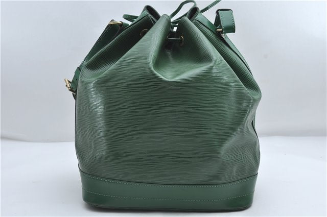 Authentic Louis Vuitton Epi Noe Shoulder Bag Green M44004 LV 9718D
