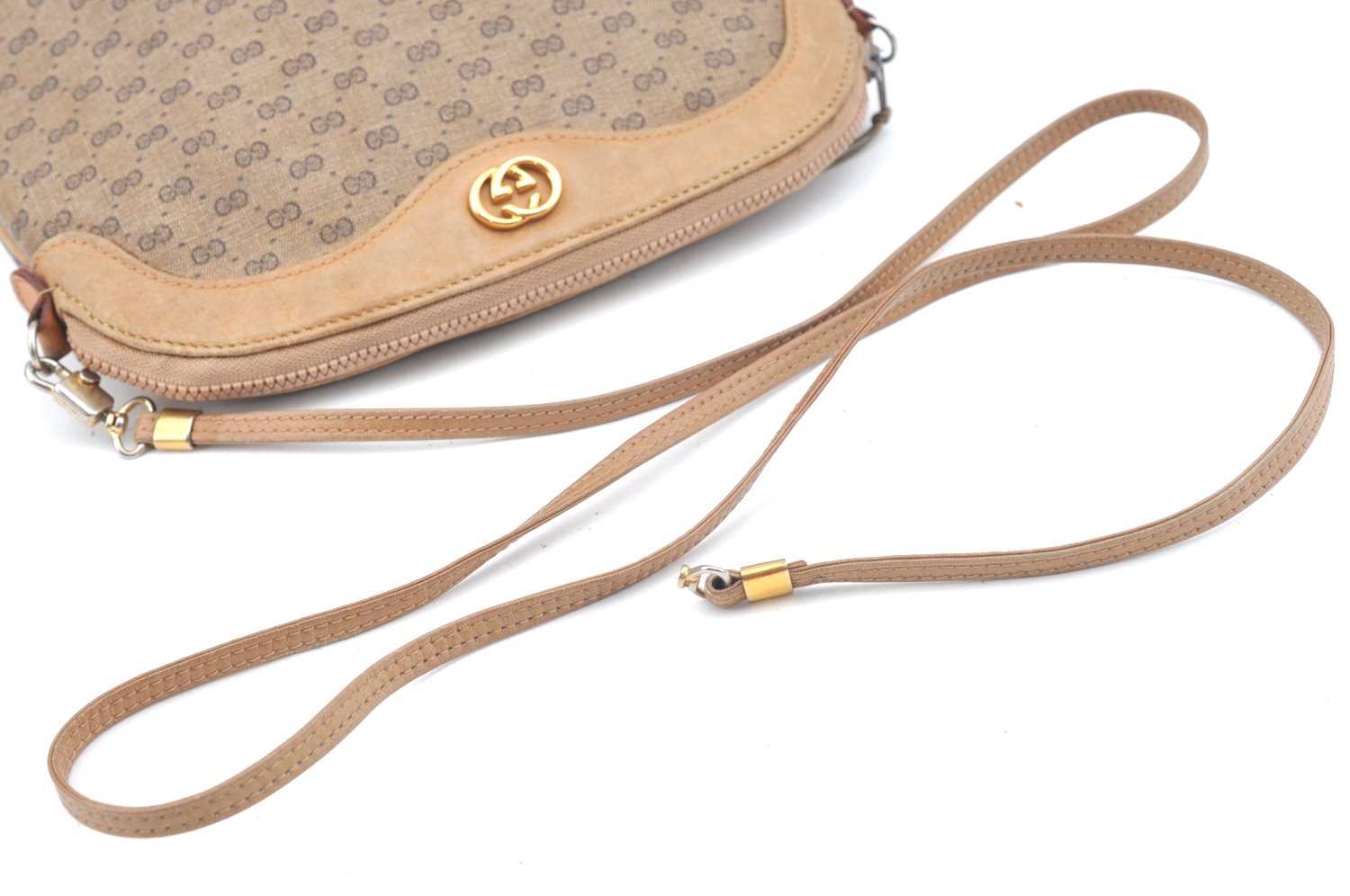 Authentic GUCCI Vintage Micro GG PVC Leather Shoulder Bag Purse Brown Junk 9722G