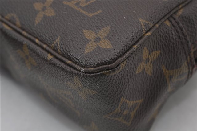 Auth Louis Vuitton Monogram Trousse Toilette 23 Clutch Hand Bag M47524 LV 9730E