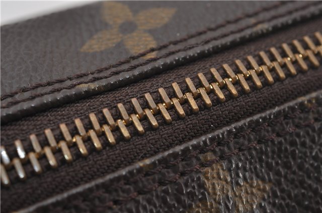 Auth Louis Vuitton Monogram Trousse Toilette 23 Clutch Hand Bag M47524 LV 9730E