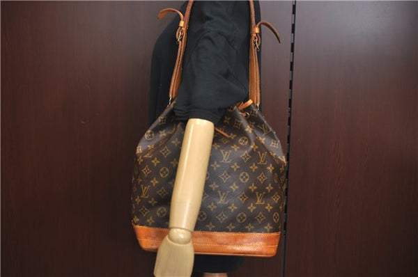 Authentic Louis Vuitton Monogram Noe Shoulder Drawstring Bag M42224 LV 9779A