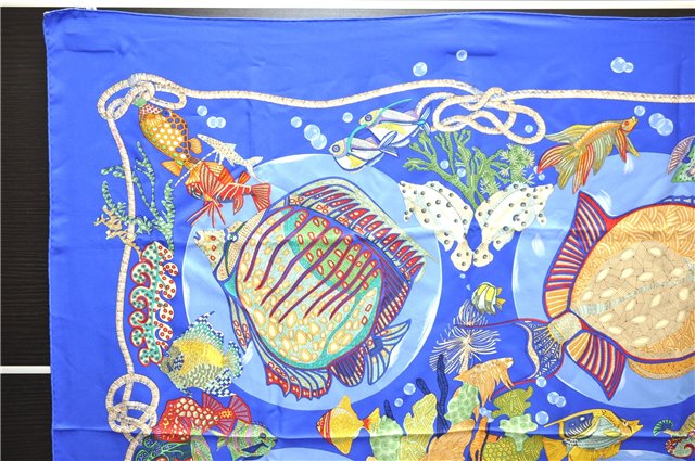 Authentic HERMES Carre 90 Scarf 