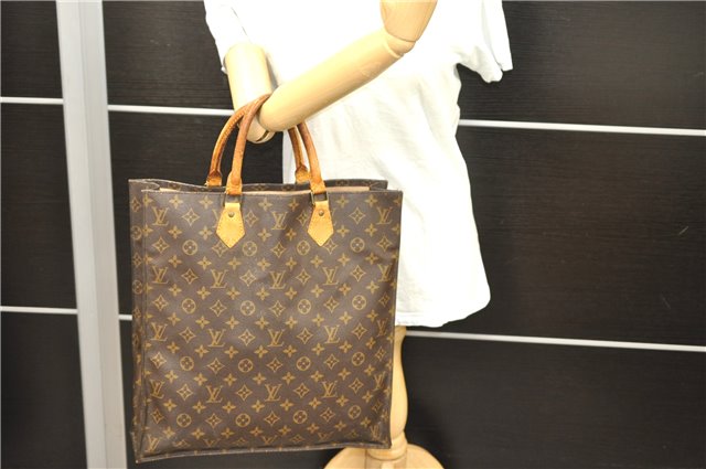 Authentic Louis Vuitton Monogram Sac Plat Hand Bag M51140 LV 9865C