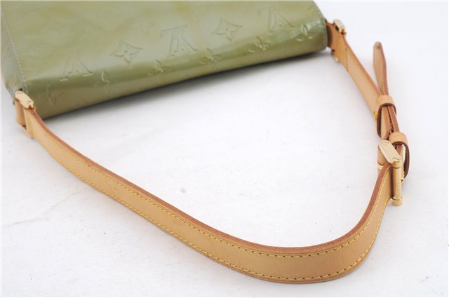 Auth Louis Vuitton Vernis Thompson Street Shoulder Bag Green M91009 LV 9880C