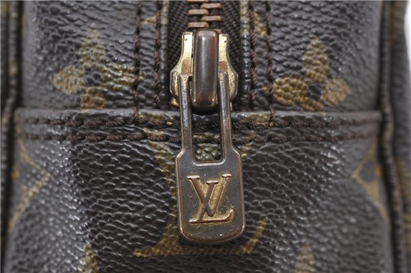 Auth Louis Vuitton Monogram Trousse Toilette 28 Clutch Hand Bag M47522 LV 9889C