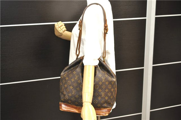 Authentic Louis Vuitton Monogram Noe Shoulder Bag M42224 LV 9907C