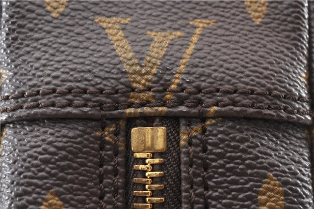 Auth Louis Vuitton Monogram Trousse Toilette 23 Clutch Hand Bag M47524 LV 9910F