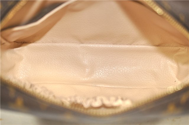 Auth Louis Vuitton Monogram Trousse Toilette 23 Clutch Hand Bag M47524 LV 9910F