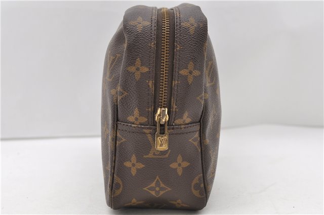 Auth Louis Vuitton Monogram Trousse Toilette 28 Clutch Hand Bag M47522 LV 9920C