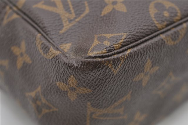 Auth Louis Vuitton Monogram Trousse Toilette 28 Clutch Hand Bag M47522 LV 9920C