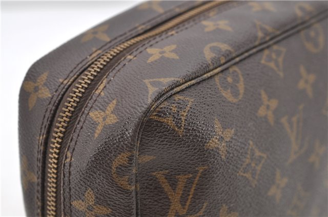 Auth Louis Vuitton Monogram Trousse Toilette 28 Clutch Hand Bag M47522 LV 9920C