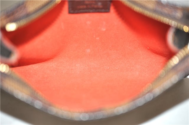 Authentic Louis Vuitton Damier Marais Bucket Pouch Purse Clutch LV 9943E