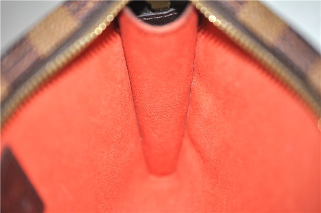 Authentic Louis Vuitton Damier Marais Bucket Pouch Purse Clutch LV 9943E