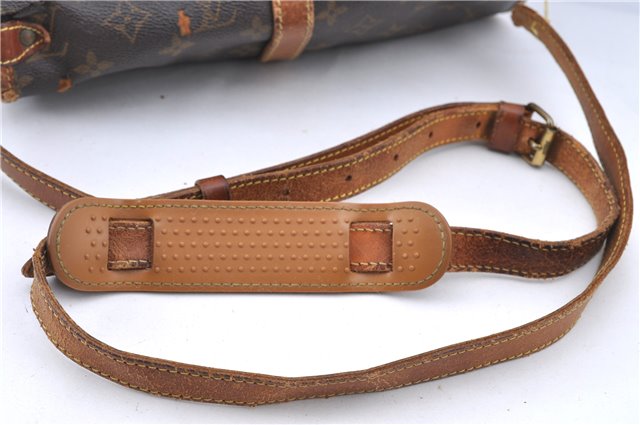 Auth LOUIS VUITTON Monogram Saumur 30 Shoulder Cross Body Bag M42256 Junk 9946A