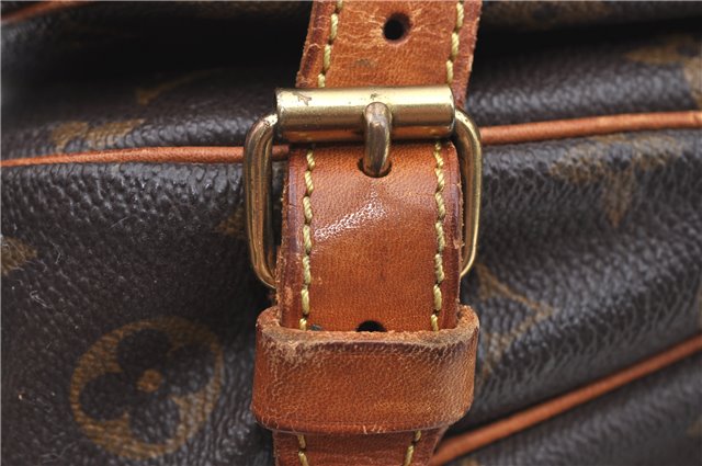 Auth LOUIS VUITTON Monogram Saumur 30 Shoulder Cross Body Bag M42256 Junk 9946A