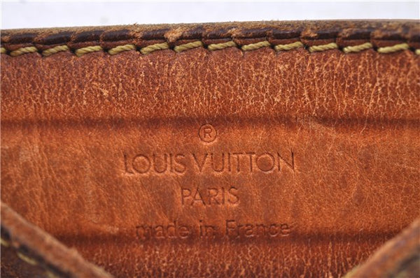 Auth LOUIS VUITTON Monogram Saumur 30 Shoulder Cross Body Bag M42256 Junk 9946A