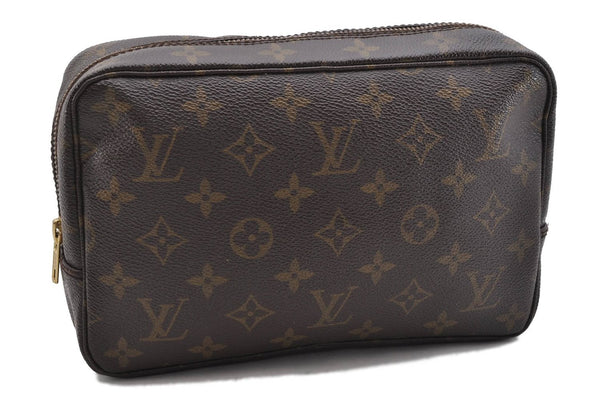 Auth Louis Vuitton Monogram Trousse Toilette 23 Clutch Hand Bag Old Model 9950C