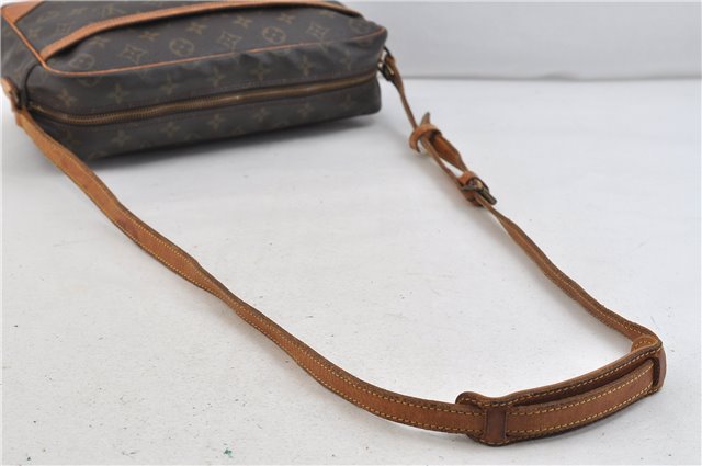 Auth Louis Vuitton Monogram Trocadero 30 Shoulder Cross Body Bag M51272 LV 9956C