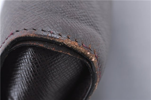 Authentic Louis Vuitton Taiga Baikal Clutch Bag Purple M30186 LV 9971C