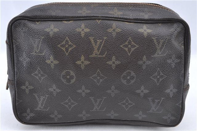 Auth Louis Vuitton Monogram Trousse Toilette 23 Clutch Hand Bag M47524 LV G1265