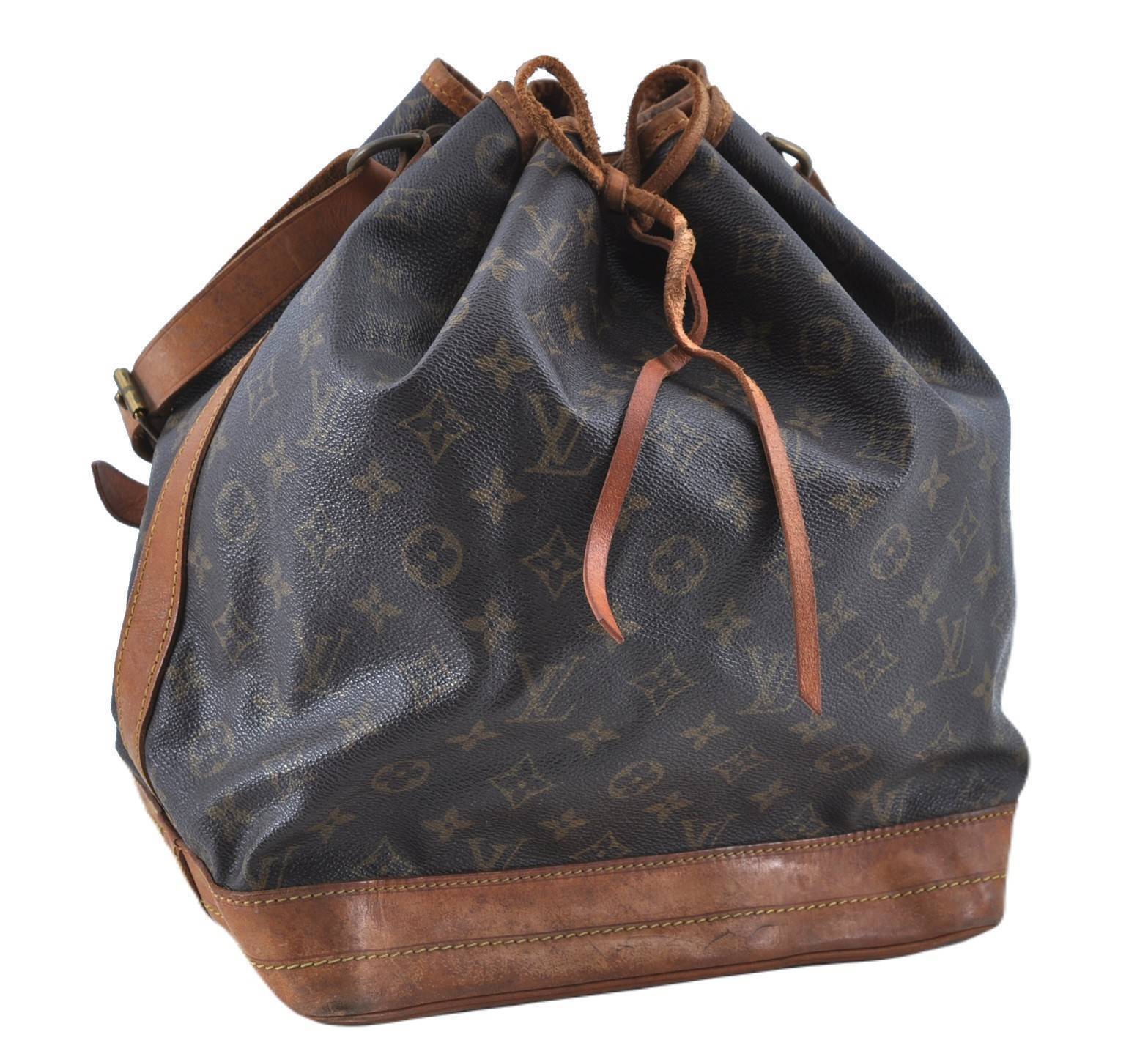 Authentic LOUIS VUITTON Monogram Noe Shoulder Bag M42224 LV G3626