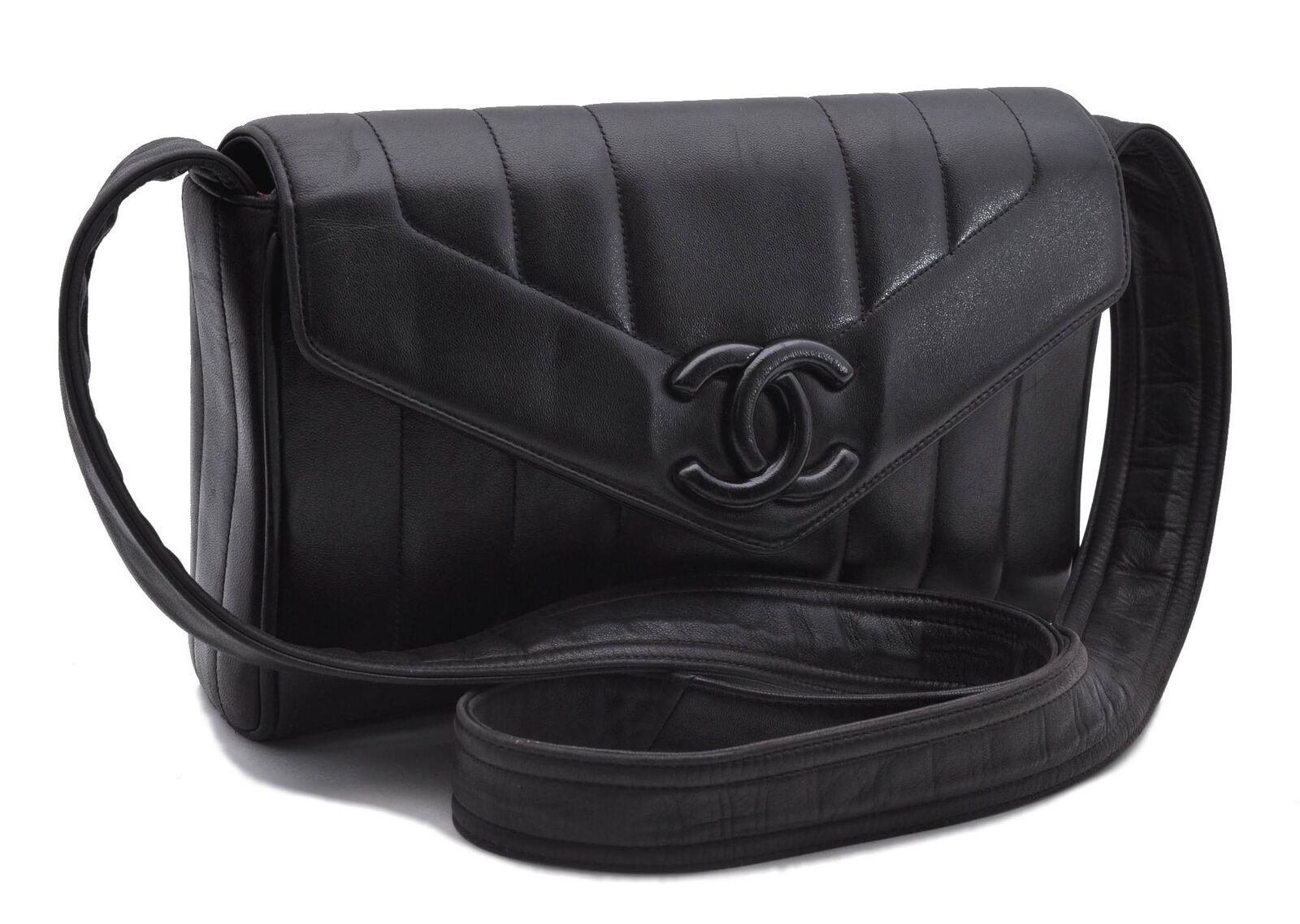 Auth CHANEL Mademoiselle CC Logo Calf Skin Shoulder Cross Body Bag Black G5474