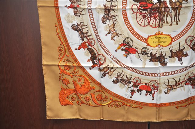 Authentic HERMES Carre 90 Scarf 