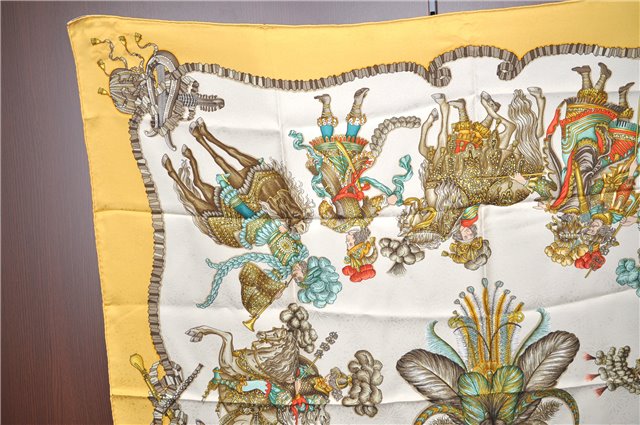 Authentic HERMES Carre 90 Scarf 