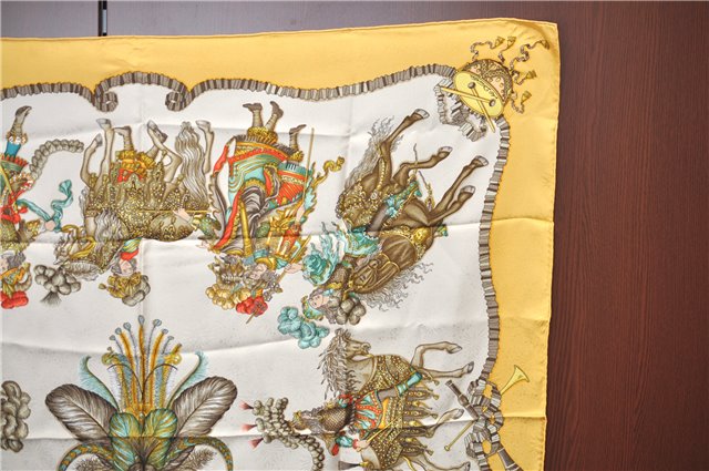 Authentic HERMES Carre 90 Scarf 