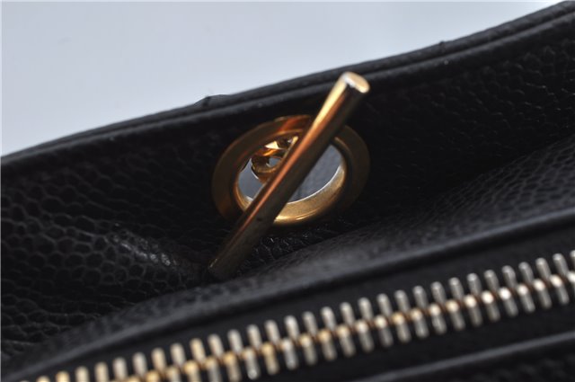 Authentic CHANEL Caviar Skin V Stitch Chain Shoulder Tote Bag Black CC H1915