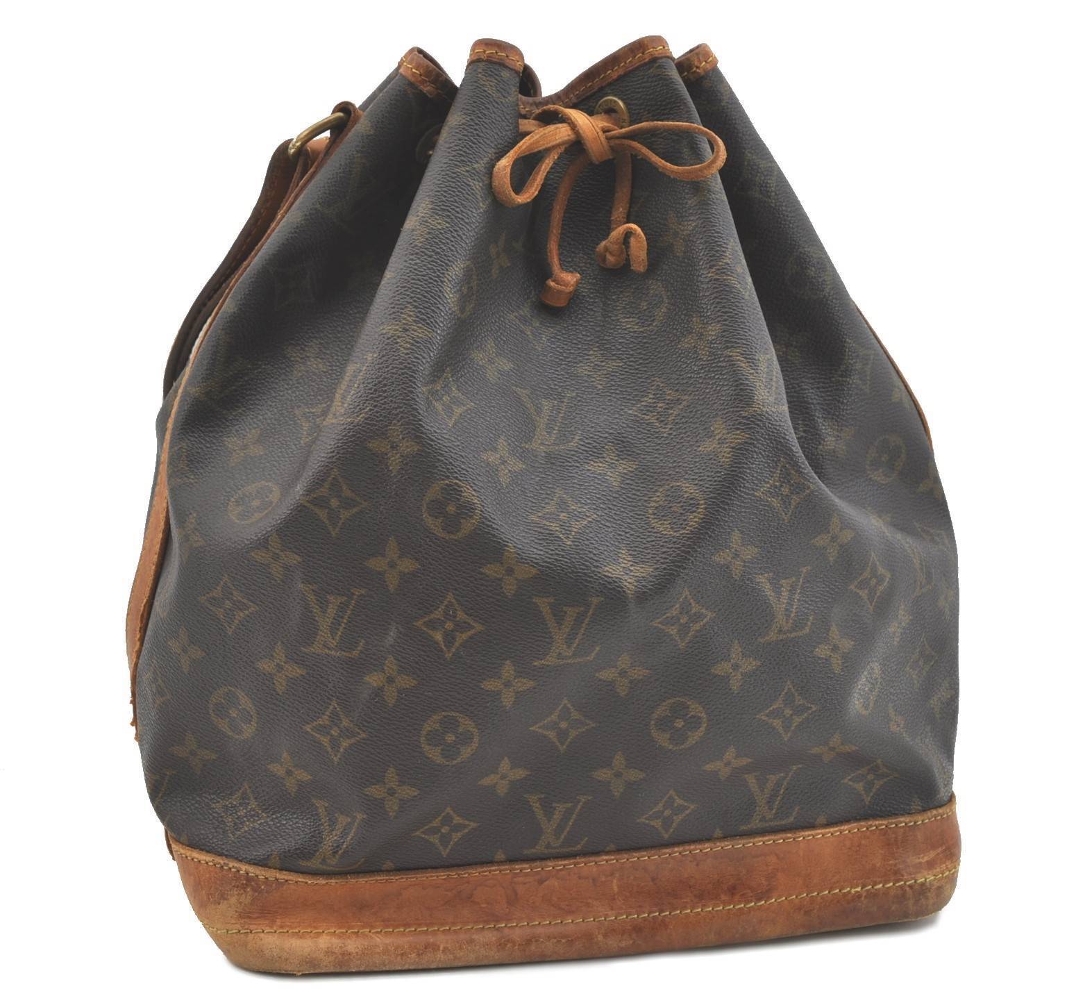 Authentic LOUIS VUITTON Monogram Noe Shoulder Bag M42224 LV H2447