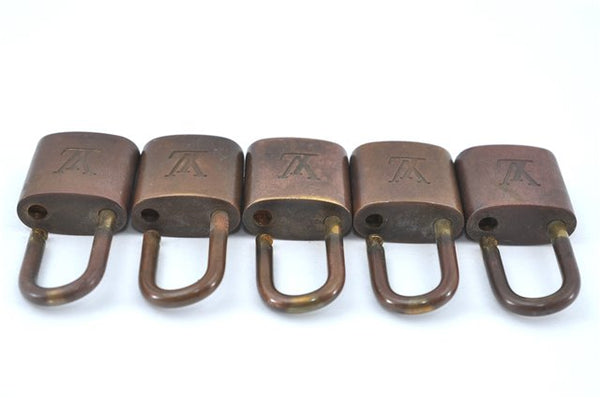 Authentic LOUIS VUITTON Padlock Gold 10Set LV H5375