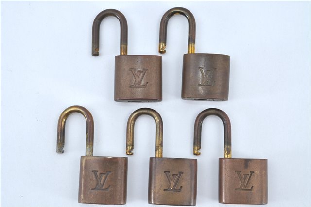 Authentic LOUIS VUITTON Padlock Gold 10Set LV H5375