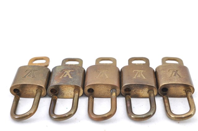 Authentic LOUIS VUITTON Padlock & Keys 10Set LV H5378